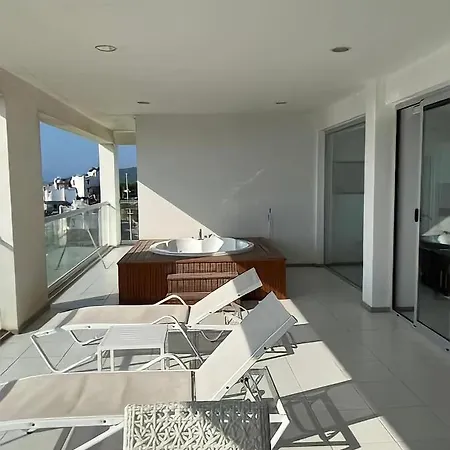 Horizon Sky Peninsula شقة Milas