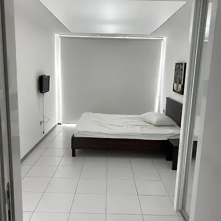 Horizon Sky Peninsula Apartment *